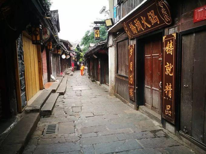 你好,请问一下朋友把他的钱存我卡里然后在取出来这样对我有什么影响吗?——最新鲜的红迪网平台内容